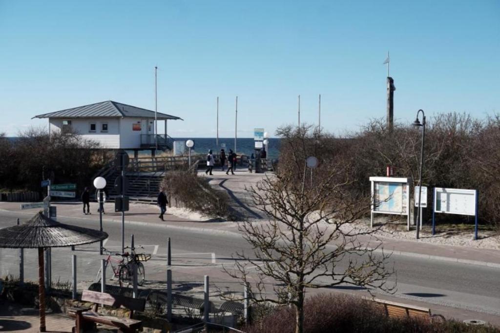 רריק Fewo 08 Seemoewe Mit Blick Auf Salzhaff Und Ostsee מראה חיצוני תמונה